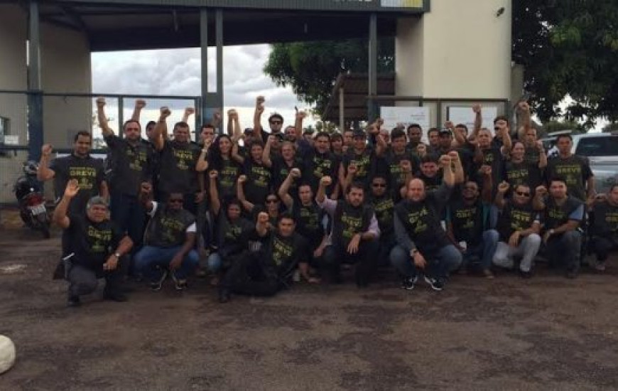 Civil em greve: consequências estão nas ruas