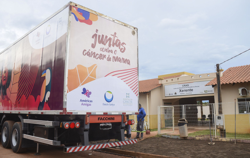 Unidade móvel está estacionada no Cras Xerente, localizado no Jardim Taquari