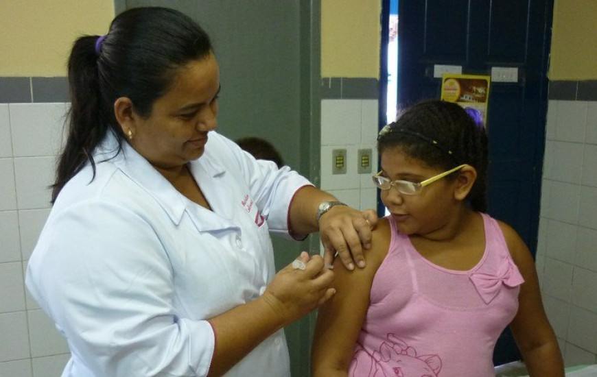 Estão sendo alteradas doses de reforço