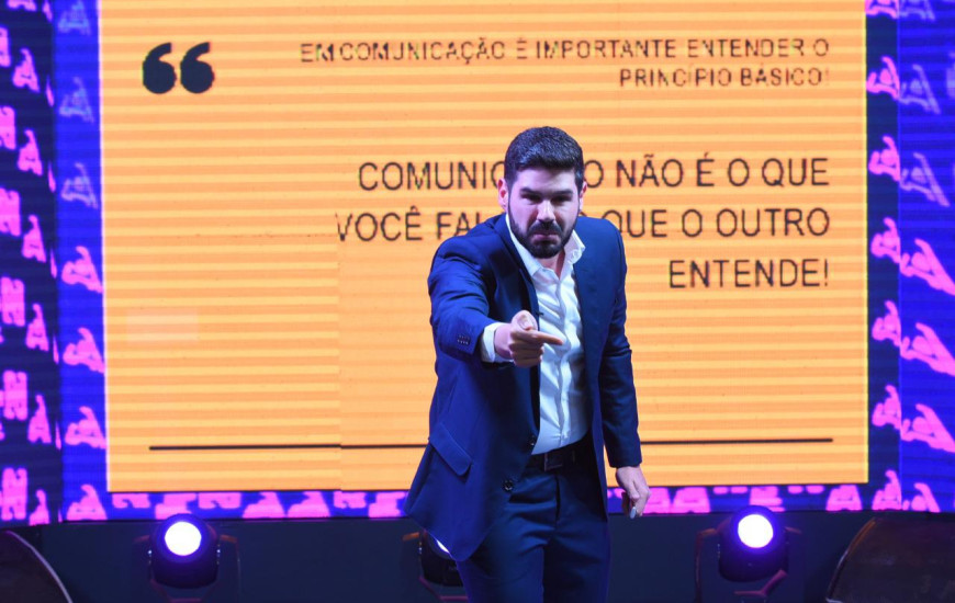 Alex Monteiro, especialista em marketing digital.