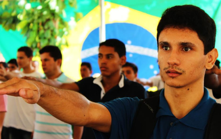 1 de 1 Imprimir tudo Nova janela Exército em Gurupi chama jovens 