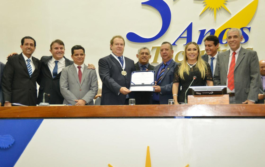 Os homenageados foram escolhidos pelos deputados