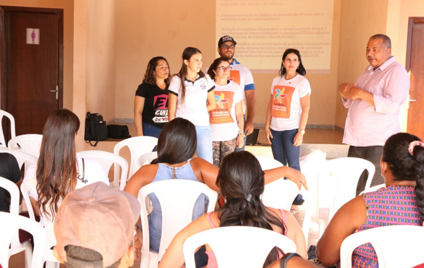 Palestras e ações de conscientização na região do Jalapão