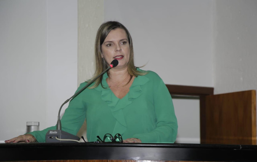 Deputada estadual Claudia Lelis (PV)