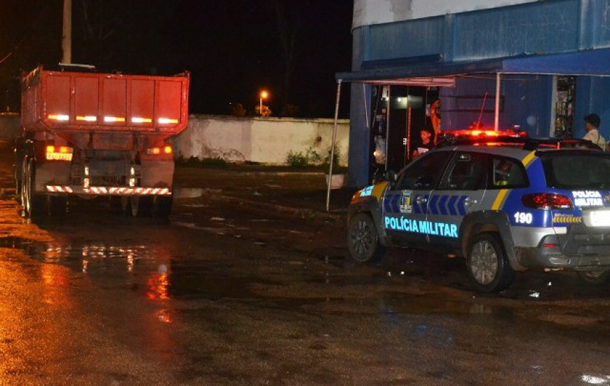Idoso foi atropelado por um caminhão basculante 