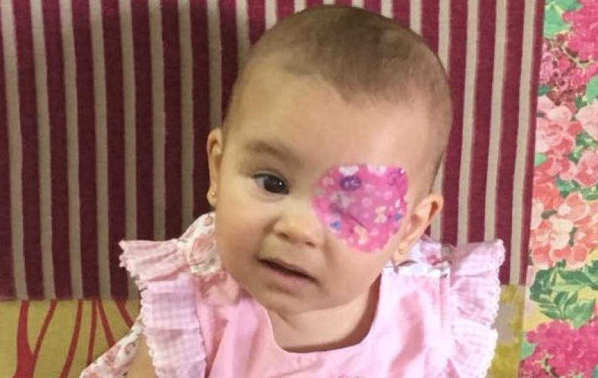 Bebê de 7 meses de vida precisa passar por cirurgia 