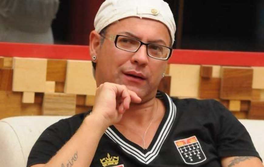 Maquiador veio prestigiar a Feira