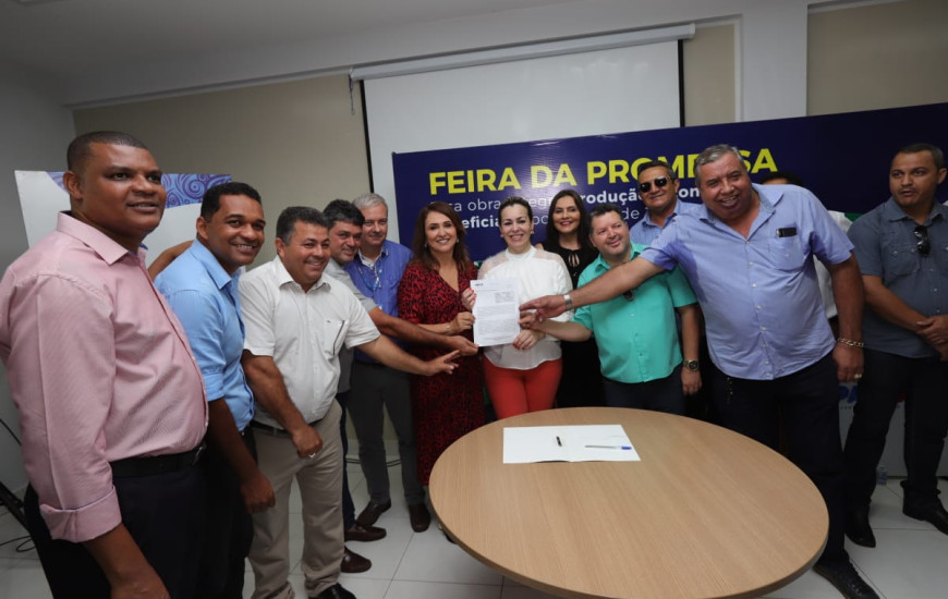 Kátia Abreu em evento na Capital