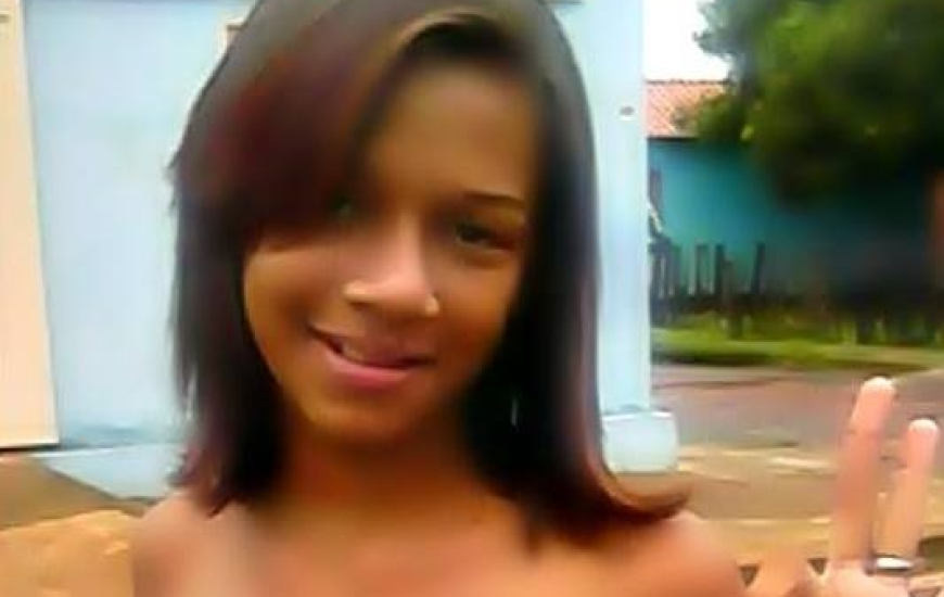 Milena teve o rosto desfigurado pelo ex-namorado