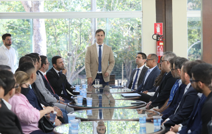 Reunião aconteceu na manhã desta segunda, 30