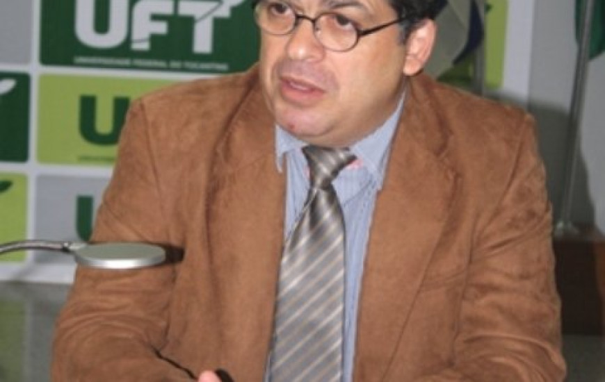 Reitor Márcio da Silveira