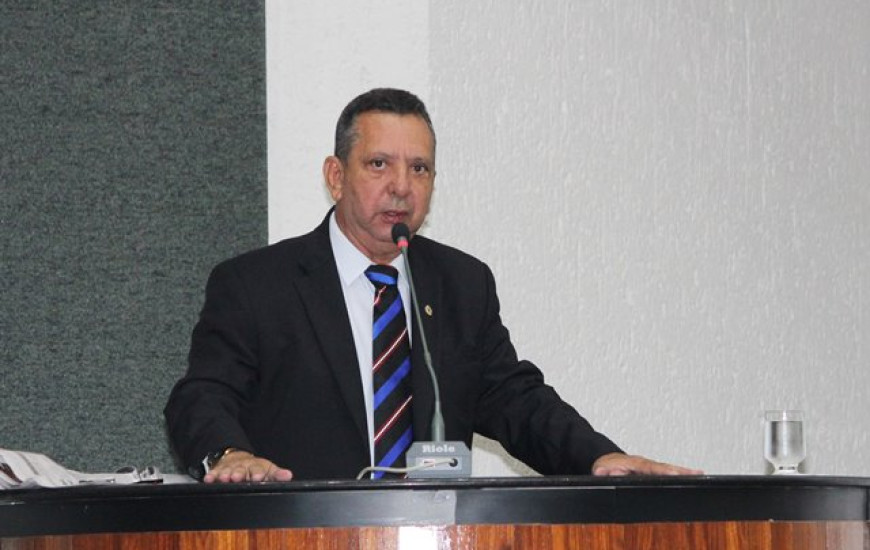 Deputado Toinho Andrade diz que estradas estão em péssimas condições de tráfego