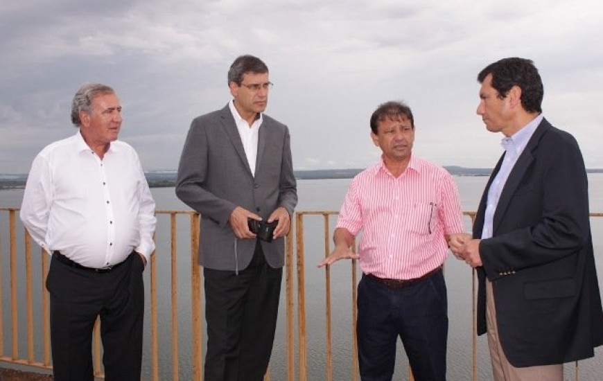 Otoniel com empresários portugueses