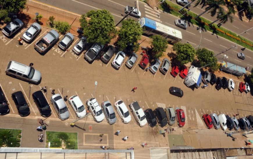 Estacionamento é novamente suspenso na Capital 