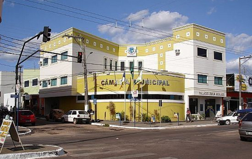 São ofertadas 10 vagas aos níveis médio e fundamental