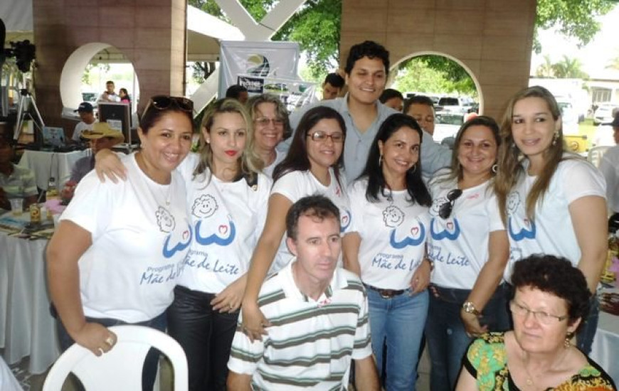 Iratã com participantes do Mãe de Leite