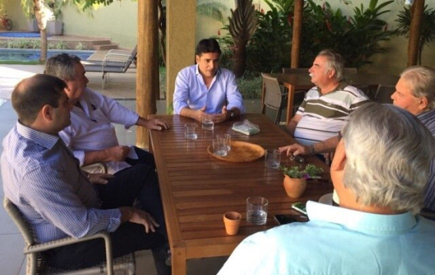 Lelis empossa quatro novos membros no PV