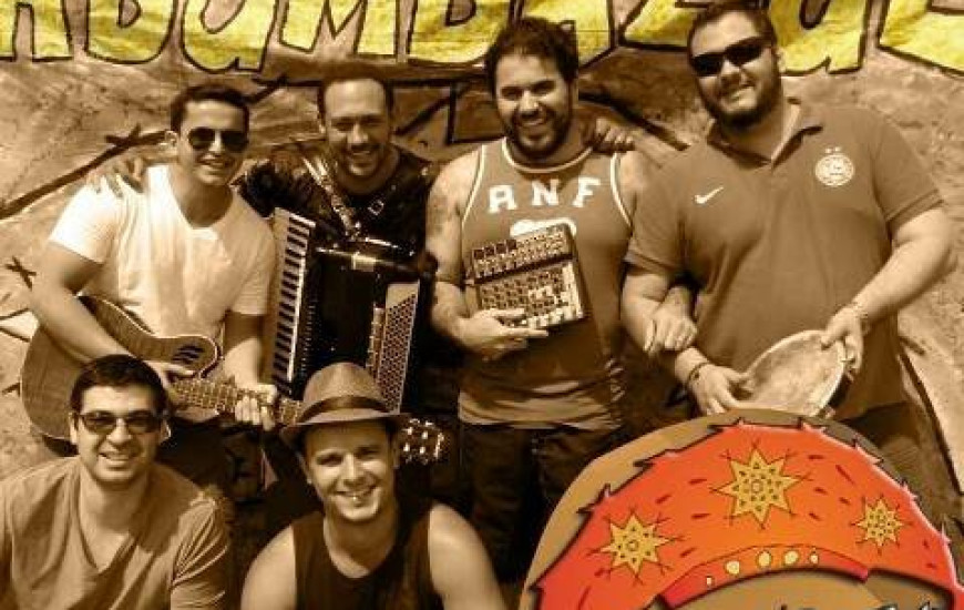 Zabumbazul anima o Arraiá do Forró Arrumadinho