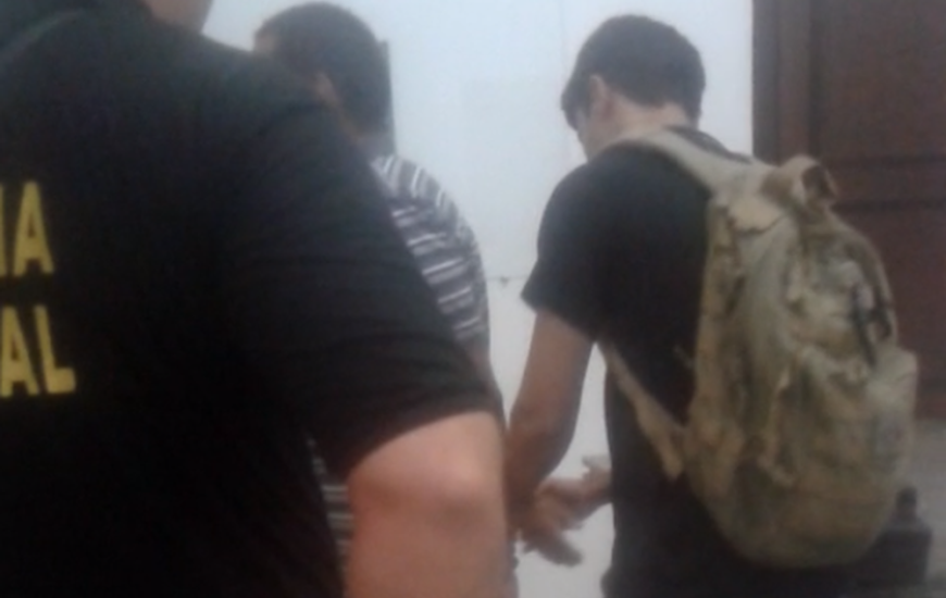 Vídeo mostra momento da prisão do suspeito