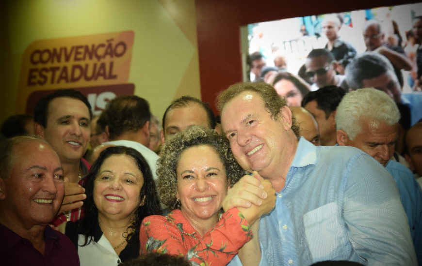 Josi Nunes e Carlesse confirmam parceria em convenção do PHS