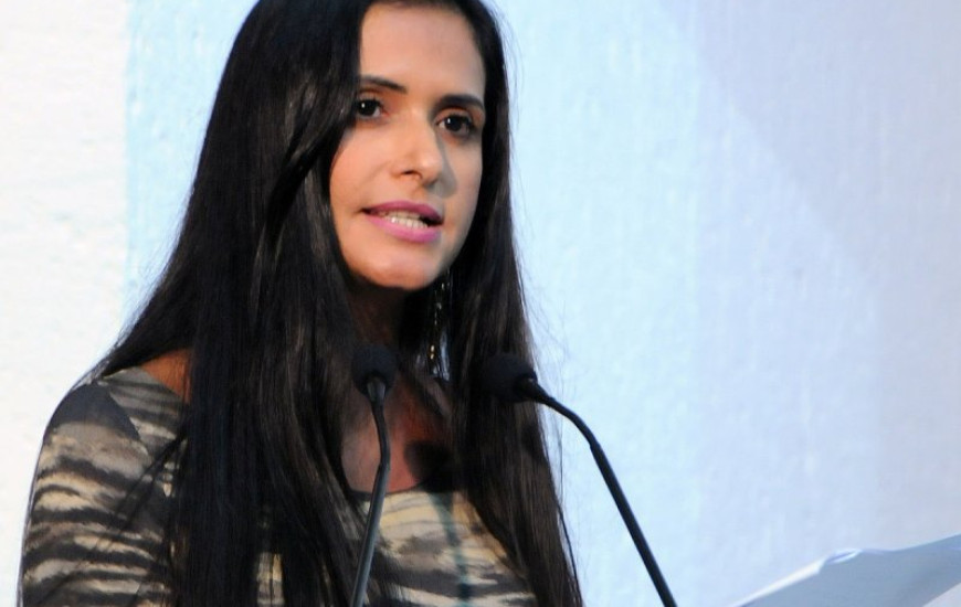 Deputada Solange Duailibe