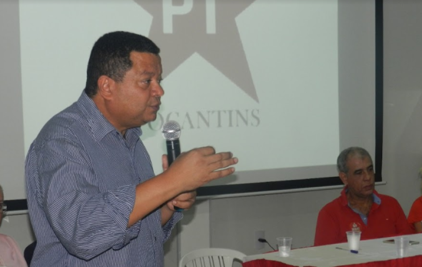 Márlon Reis participa de encontro do PT