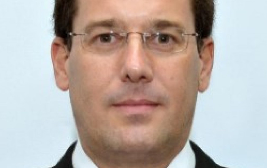 Dr. Andrés G. Sánchez