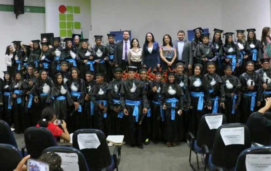 Alunos de Palmas e Gurupi receberam certificados