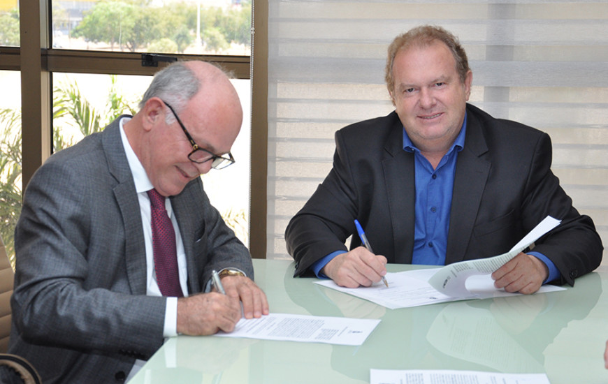 Termo de cooperação técnica foi assinado na manhã desta quarta-feira, 14;