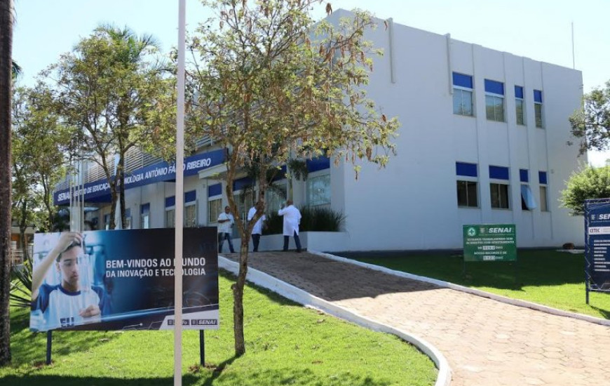 Centro de Educação e Tecnologia oferta cursos