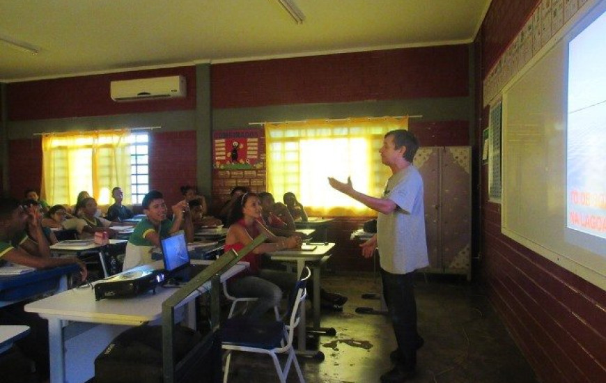 Palestra e Recital com Zacarias em Gurupi