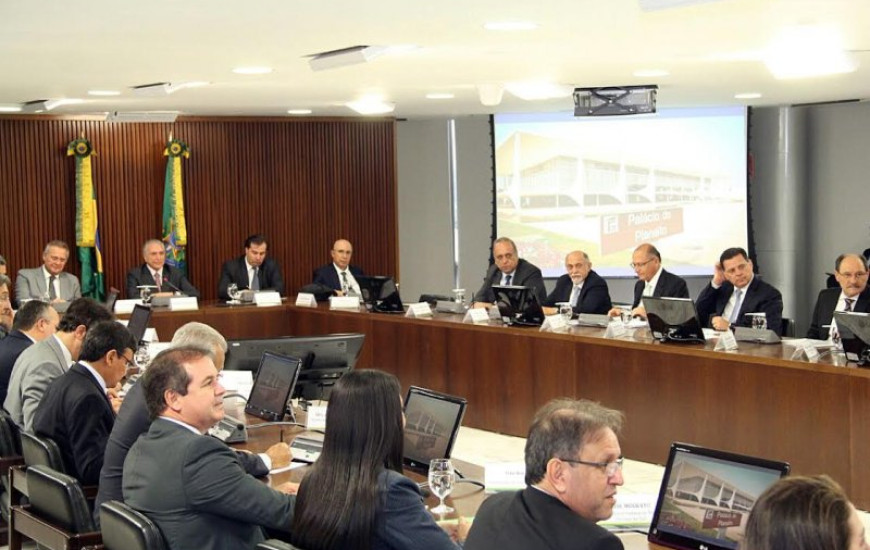24 governadores participaram da reunião com Temer