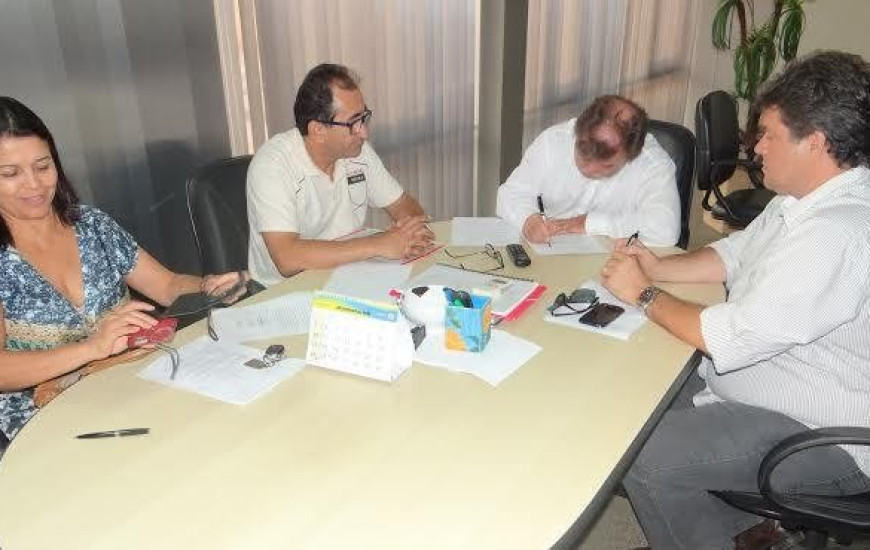 Reunião aconteceu nesta 3ª