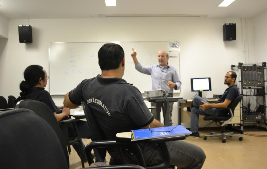 Técnicos da área de Informática viajaram a Brasília