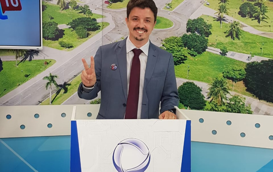 Célio apresenta propostas durante debate entre os candidatos da OAB