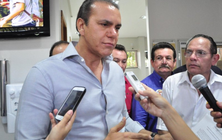 Candidato Ataídes Oliveira