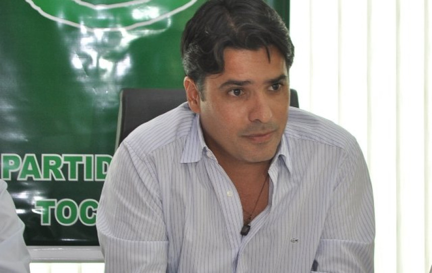 Lelis aguarda cerca de 50 adesões