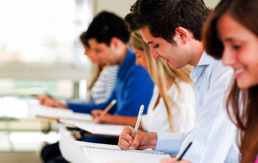 Vagas são para estudantes de ensino superior