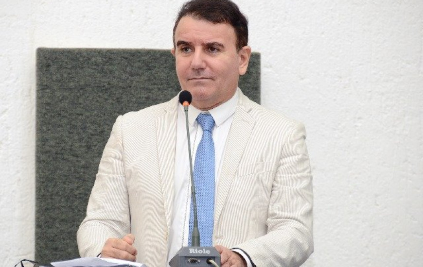 Eduardo quer convocação de Edison da Silva