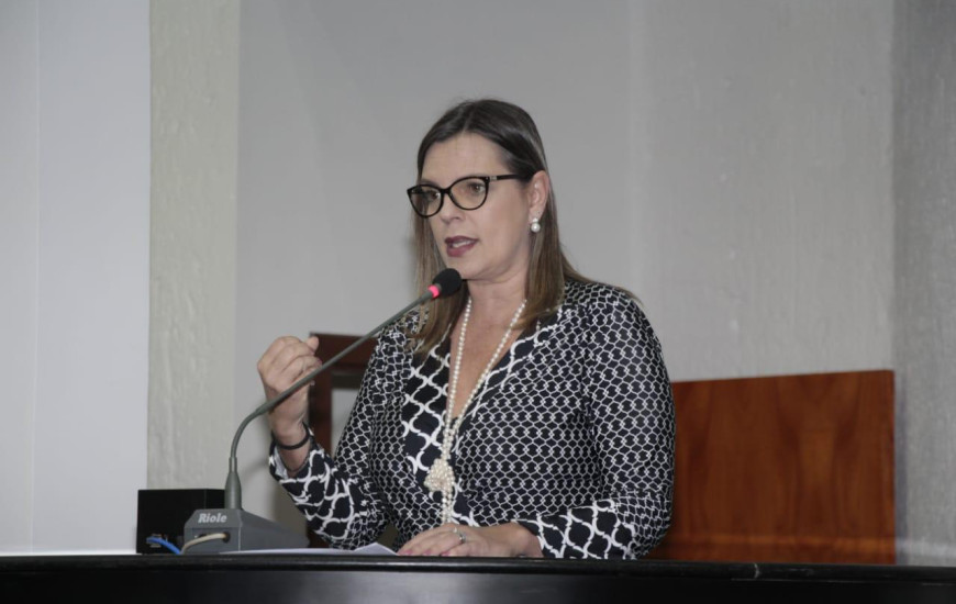 Deputada Claudia Lelis 