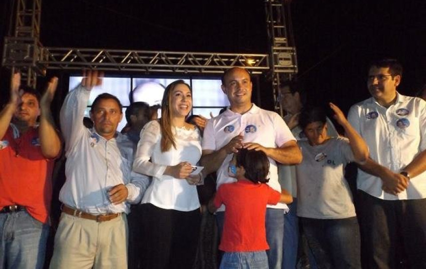 Deputada Luana Ribeiro inaugura comitê