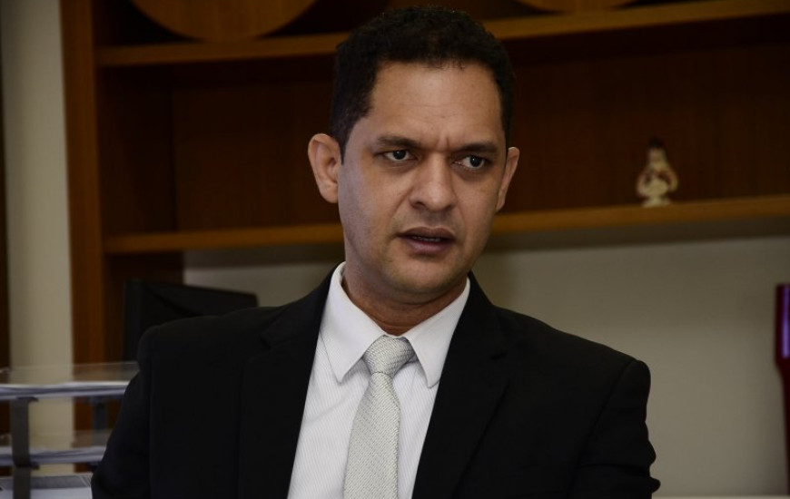 Secretário participa de audiência em Brasília