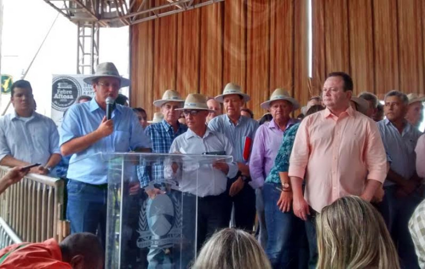 Governador abre Feira oficialmente