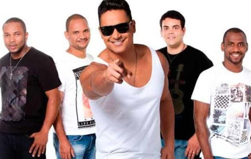 Banda anima segunda noite de folia