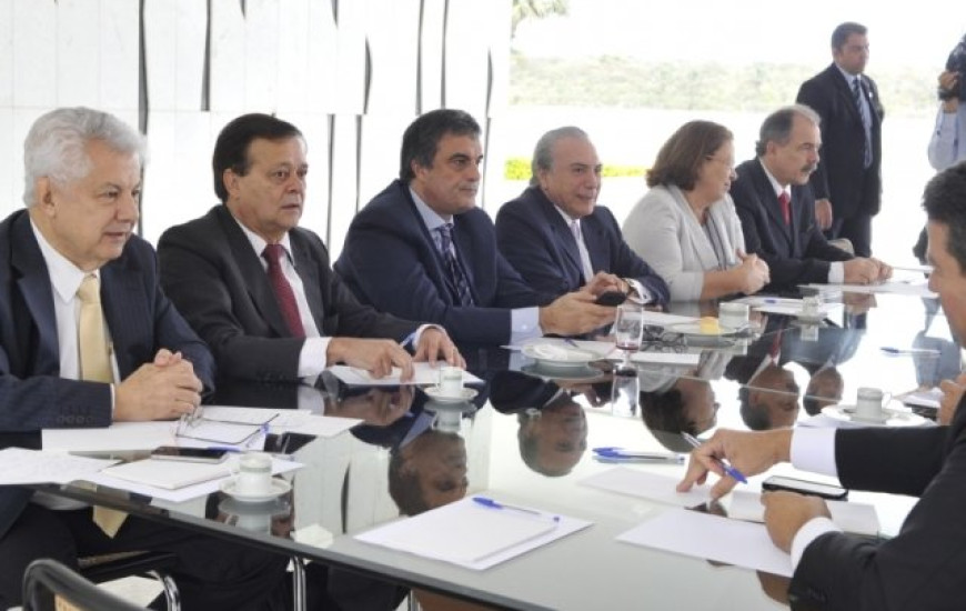 Reunião discute a reforma