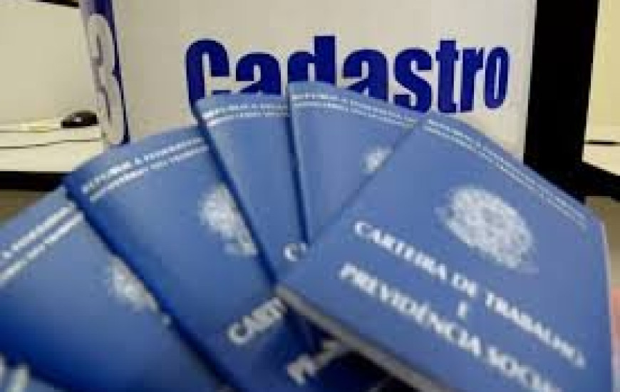 87 vagas de emprego estão sendo oferecidas