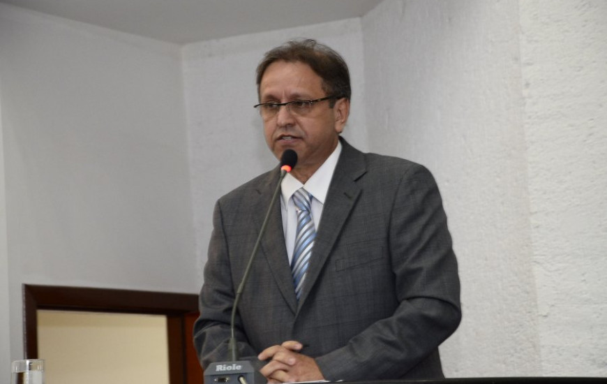 Governador viaja para a Espanha no domingo