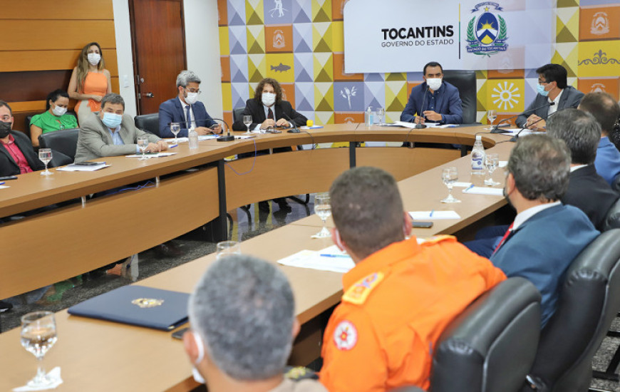 As reuniões do Comitê de Crise acontecem semanalmente