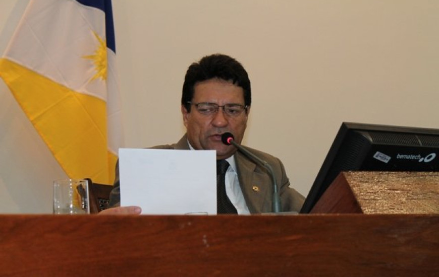 Deputado Osíres Damaso
