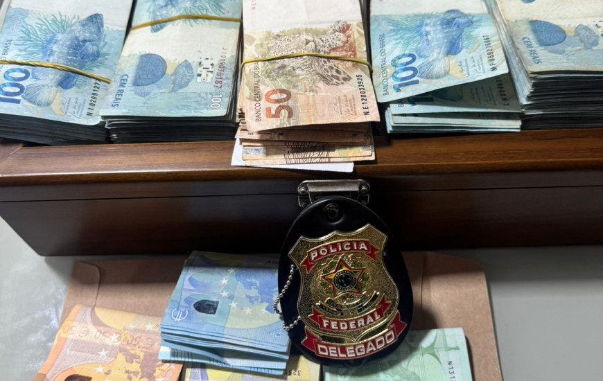 Dinheiro apreendido durante a Operação Fames na quarta, 3